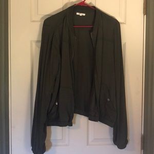 Lightweight bomber jacket